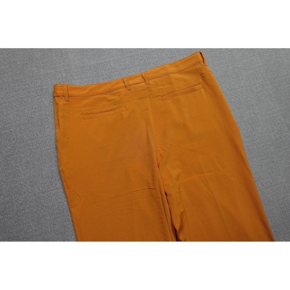 Short Par 4 Chino Pants Mens 36x32 Orange Regular Fit Golf Mark Microfiber NWT